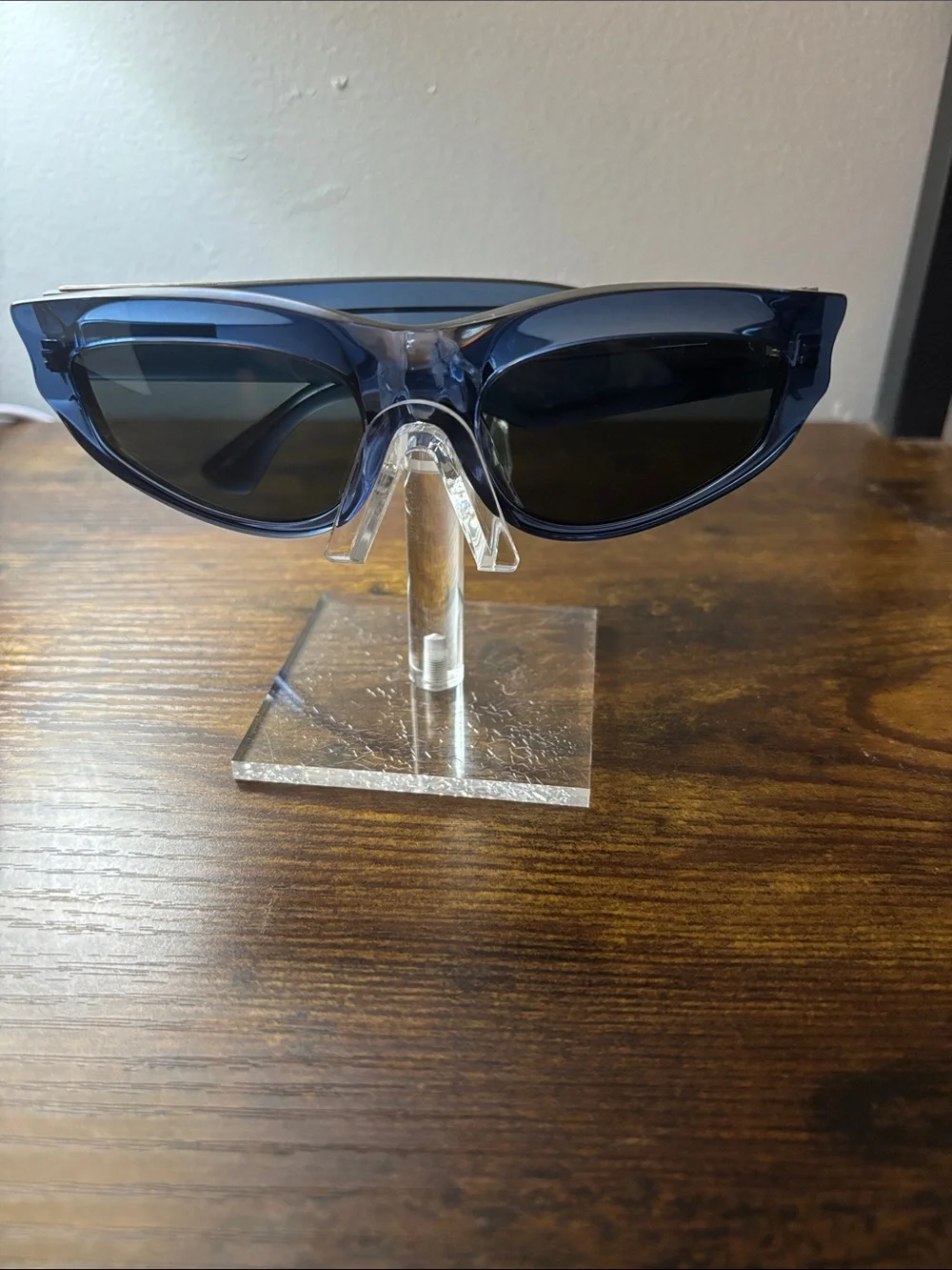 Burberry Blue Cat-Eye Sunglasses with Dark Lenses